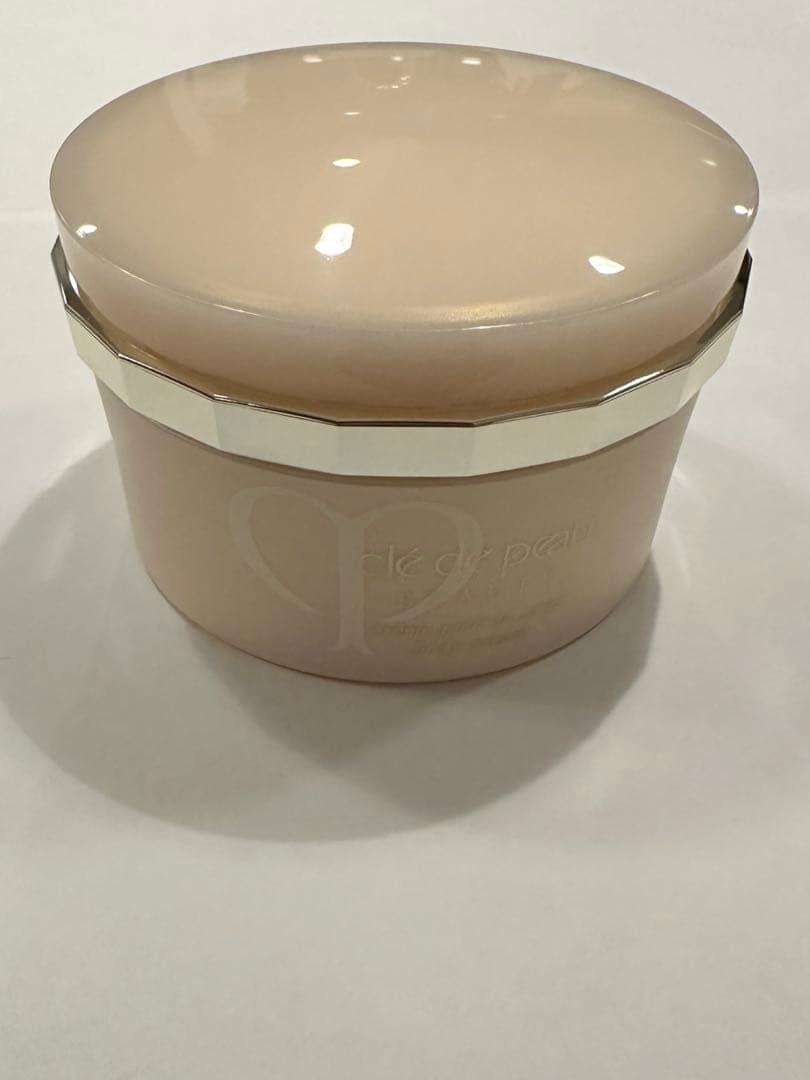 クレドポーボーテ クレームプールルコール ボディクリーム