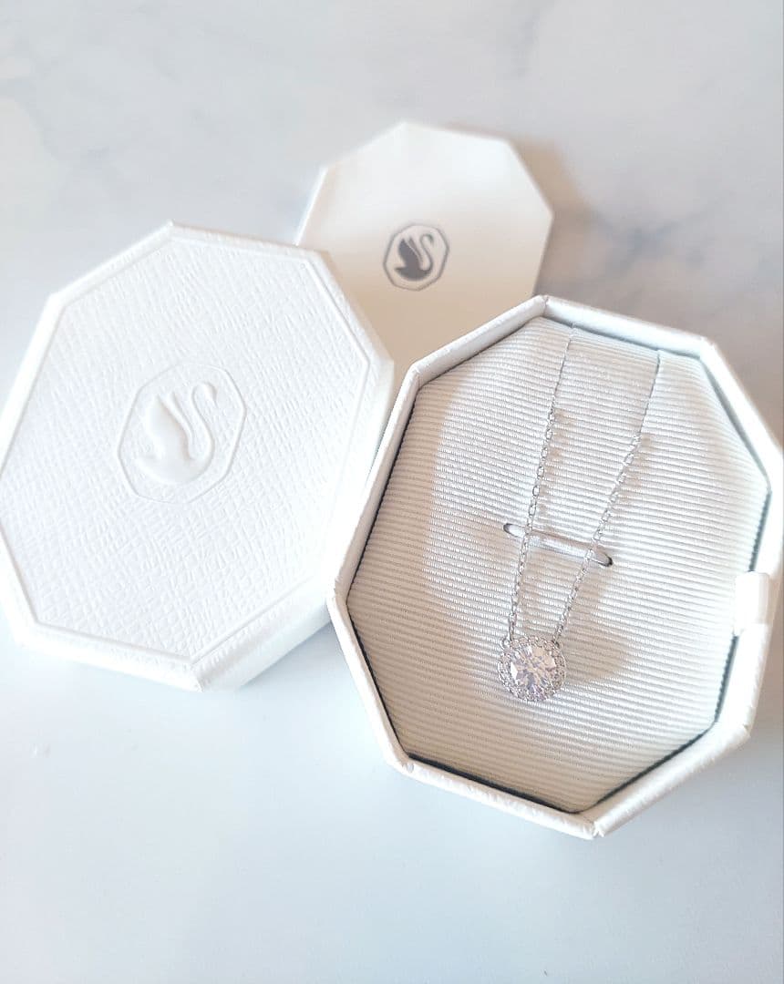 新品 SWAROVSKI Una Angelic ネックレス スワロフスキー