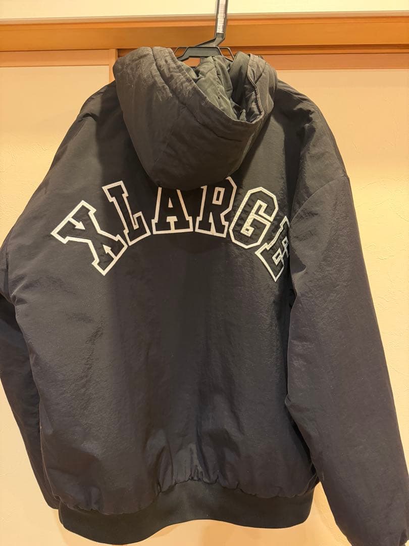 XLARGE ブラック ダウンジャケット