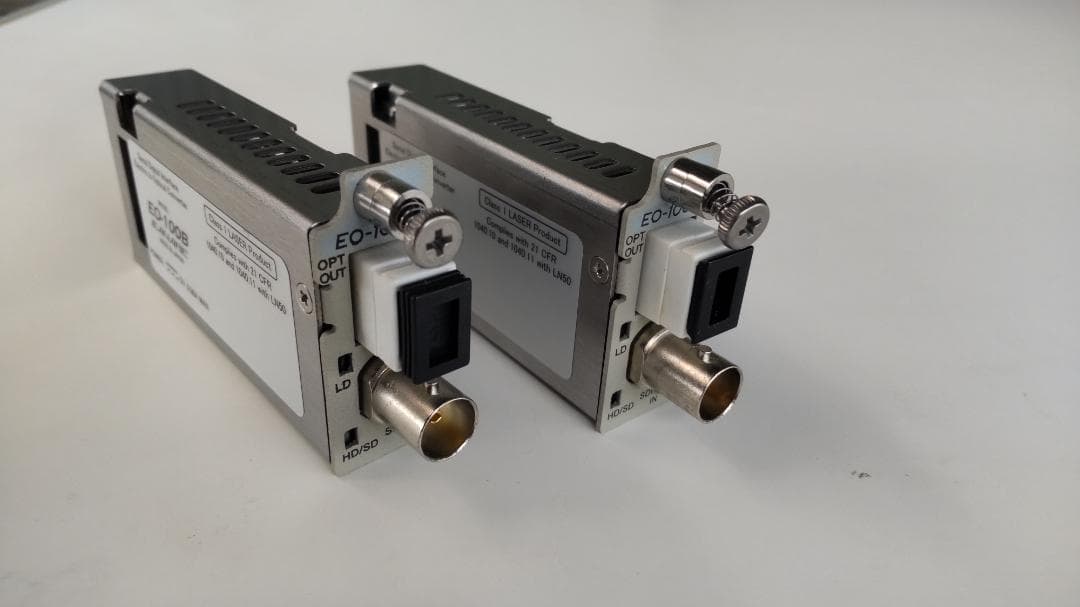 CANARE　HD-SDI 光コンバータ EO-100B (TX)　2台