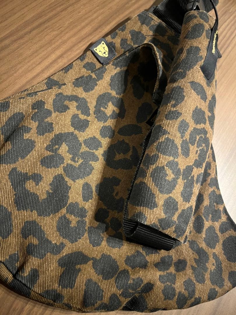 WILDRIDE ワイルドライド　ヒップシート ショルダー抱っこ紐と専用ポーチ