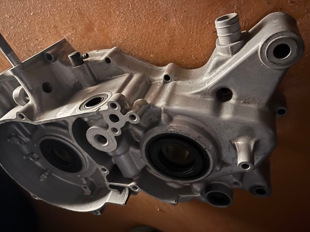 SR400 初期型エンジン　2h6 旧車　1978年