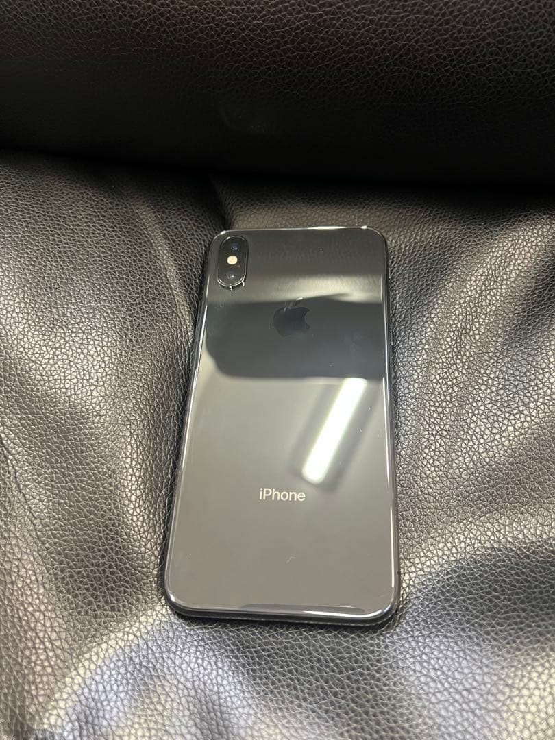 Apple iPhone X スペースグレー本体