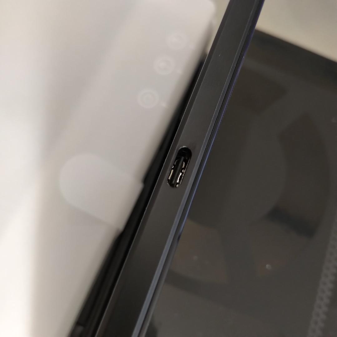 Lenovo Legion Tab Y700 2025 本体