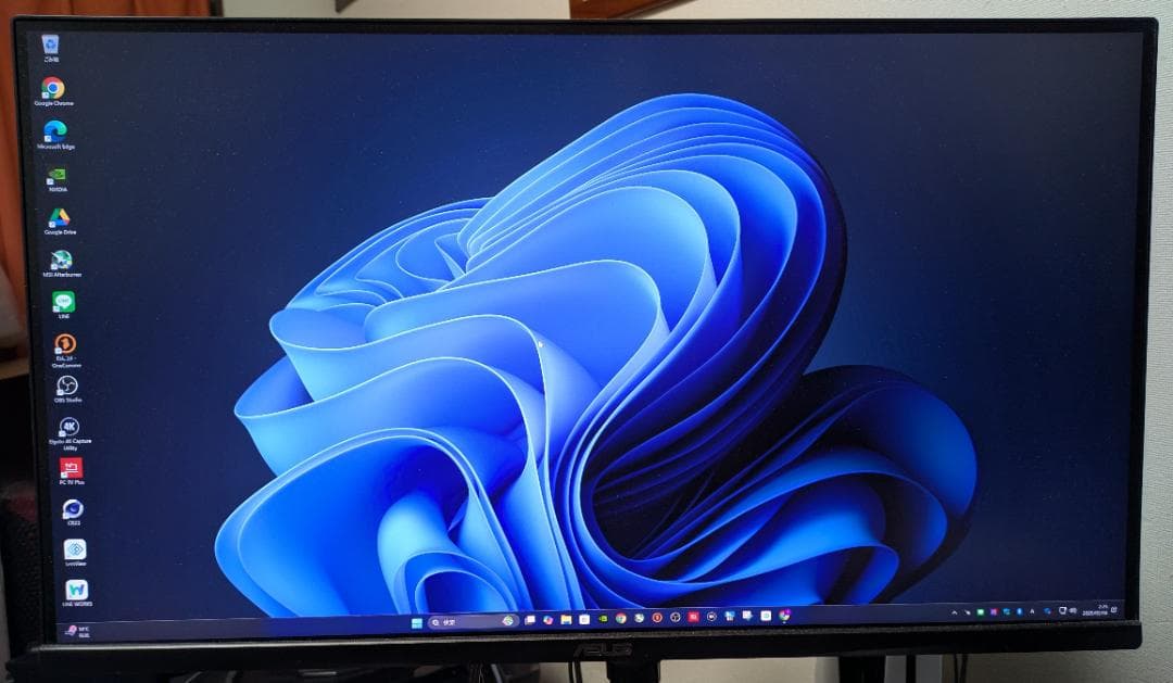 ディスプレイ・モニター本体 ASUS TUF Gaming VG28UQL1A