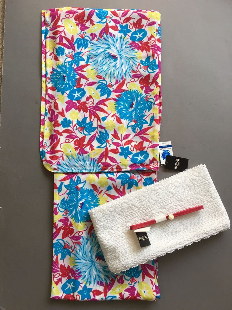 お値下げ 撫松庵 新品タグ付き 可愛い 花柄 浴衣 セオアルファ