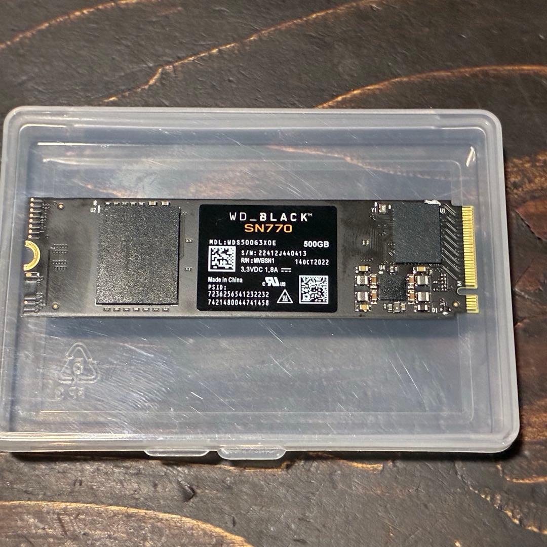 WD BLACK SN770 500GB 使用時間少な目！
