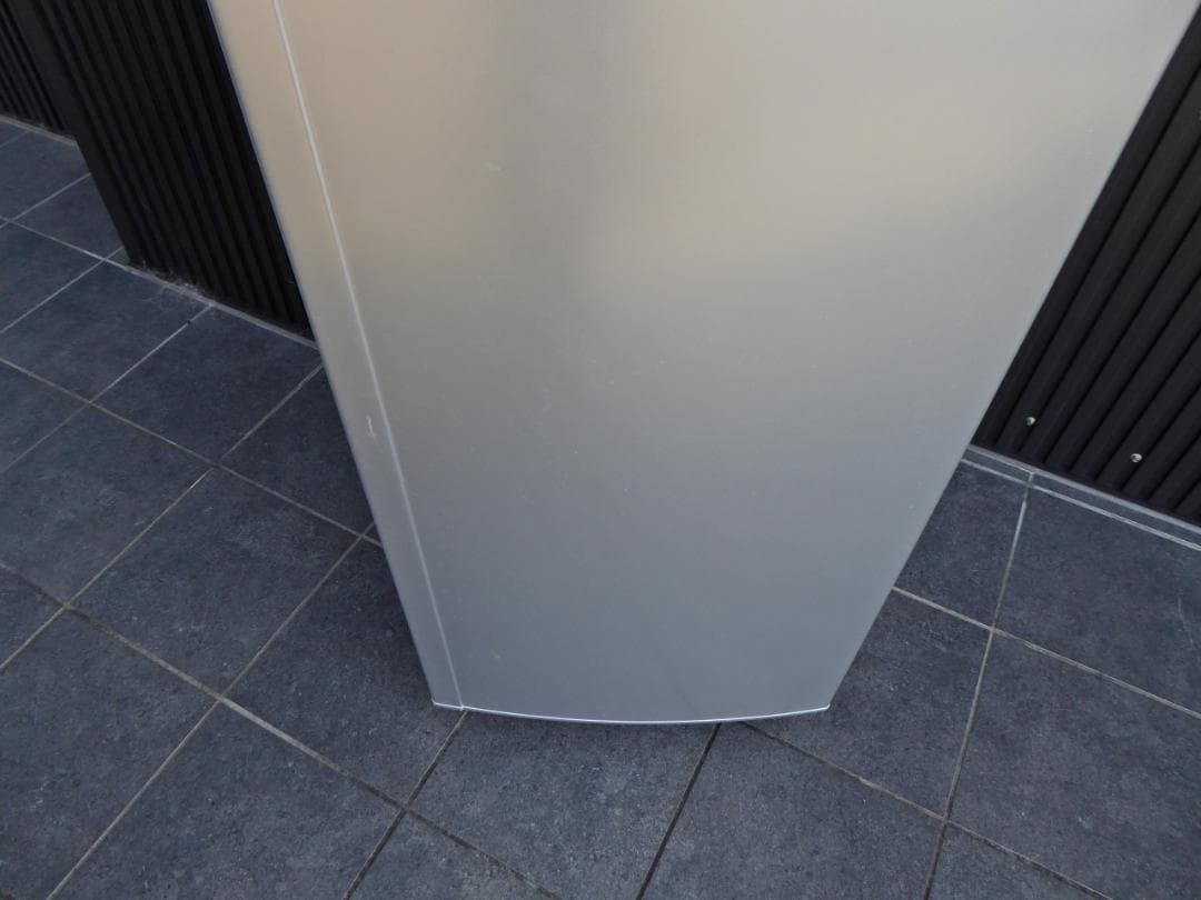 未使用　ヤマダ冷凍庫 138L YRT-C14H1 2021年製