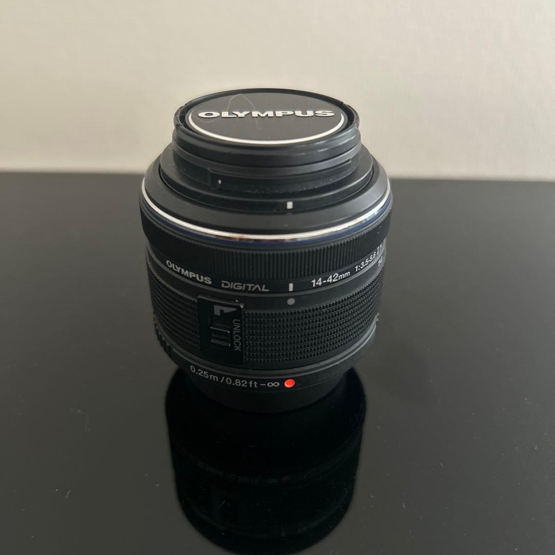 ジャンク品　OLYMPUS E-PM1 ブラック レンズ付き