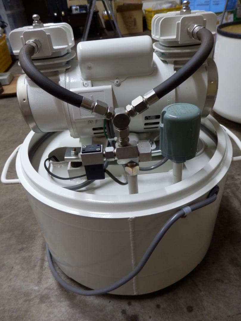 HOHMI(ホーミ・八重崎空圧)低騒音オイルレスコンプレッサー YC−4F