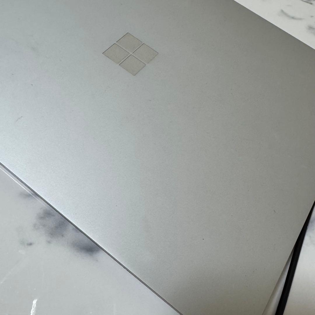 Windowsノート本体 Microsoft Surface Laptop2