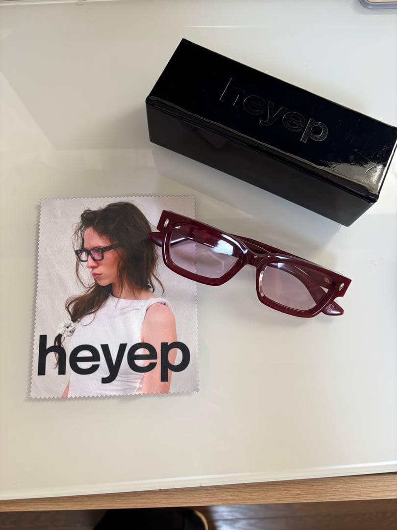 値下　新品未使用　heyep バーガンディ サングラス Sabae Japan