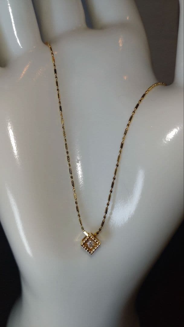 中古　agete　18金ダイヤモンドネックレス