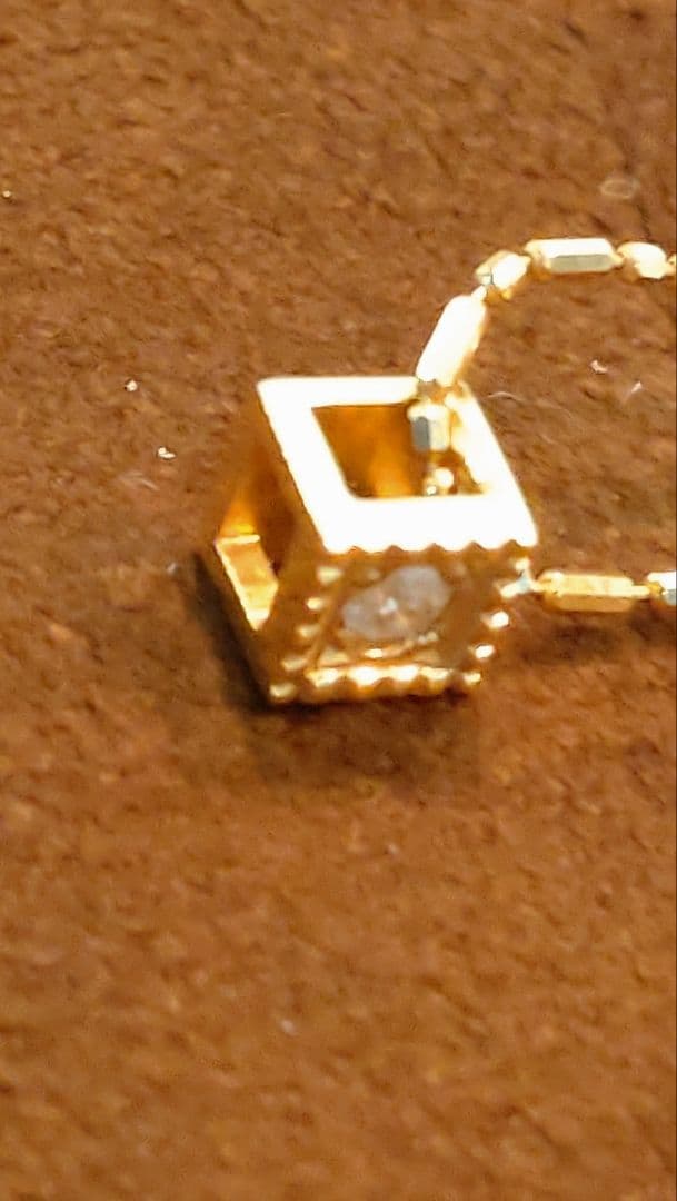 中古　agete　18金ダイヤモンドネックレス