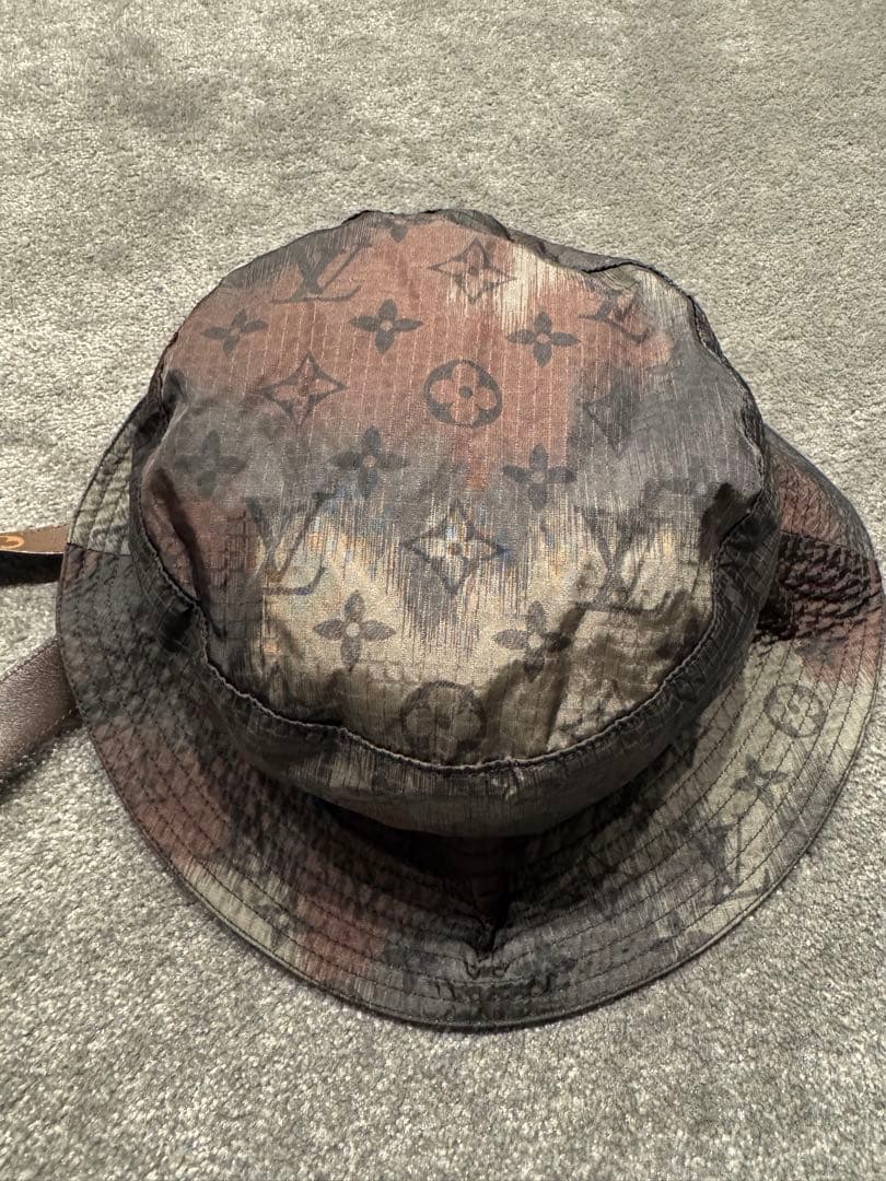 美品 ルイヴィトンボネ・イカットMP2725 バケハ　カモフラ