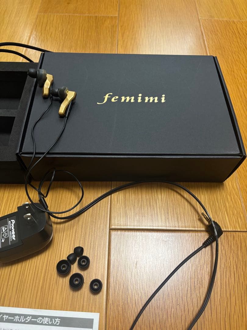 Pioneer VMR-M800 イヤホン　フェミミ ポケット型デジタル集音器