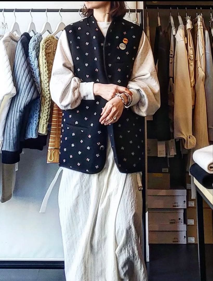 専用　RIER WALKER GILET FLOWER ベスト　お値下げ