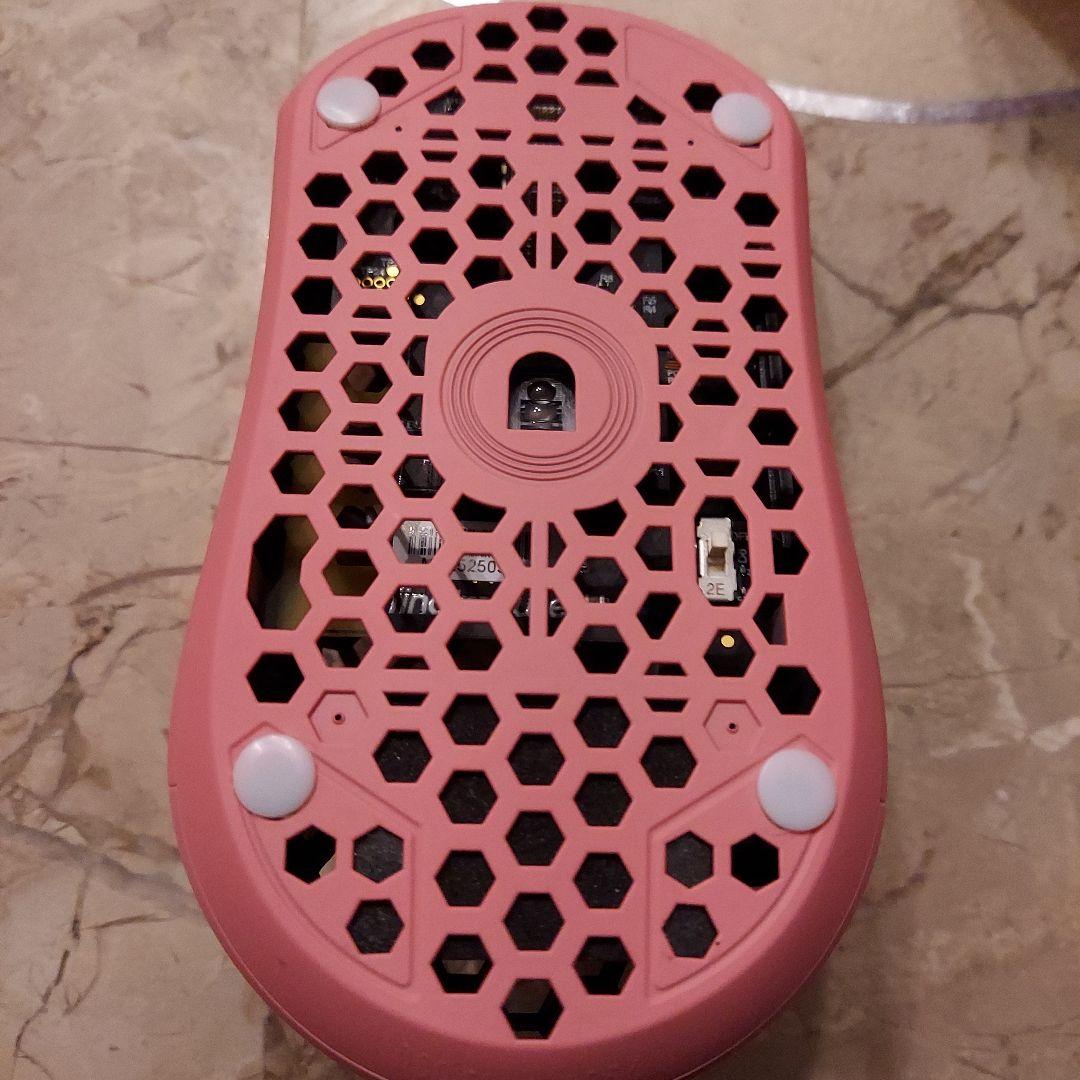 Finalmouse UltralightX Sakura Medium サイズ