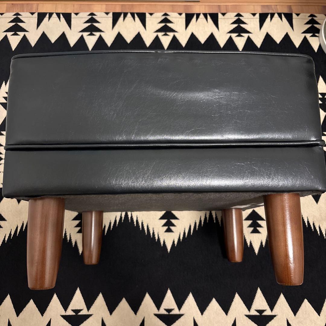 美品　カリモク60　Kチェア　オットマン　スタンダードブラック　 モダンスツール