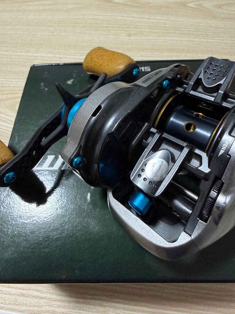SHIMANO 13nium HGL パーツKTFライトブルーキャリル