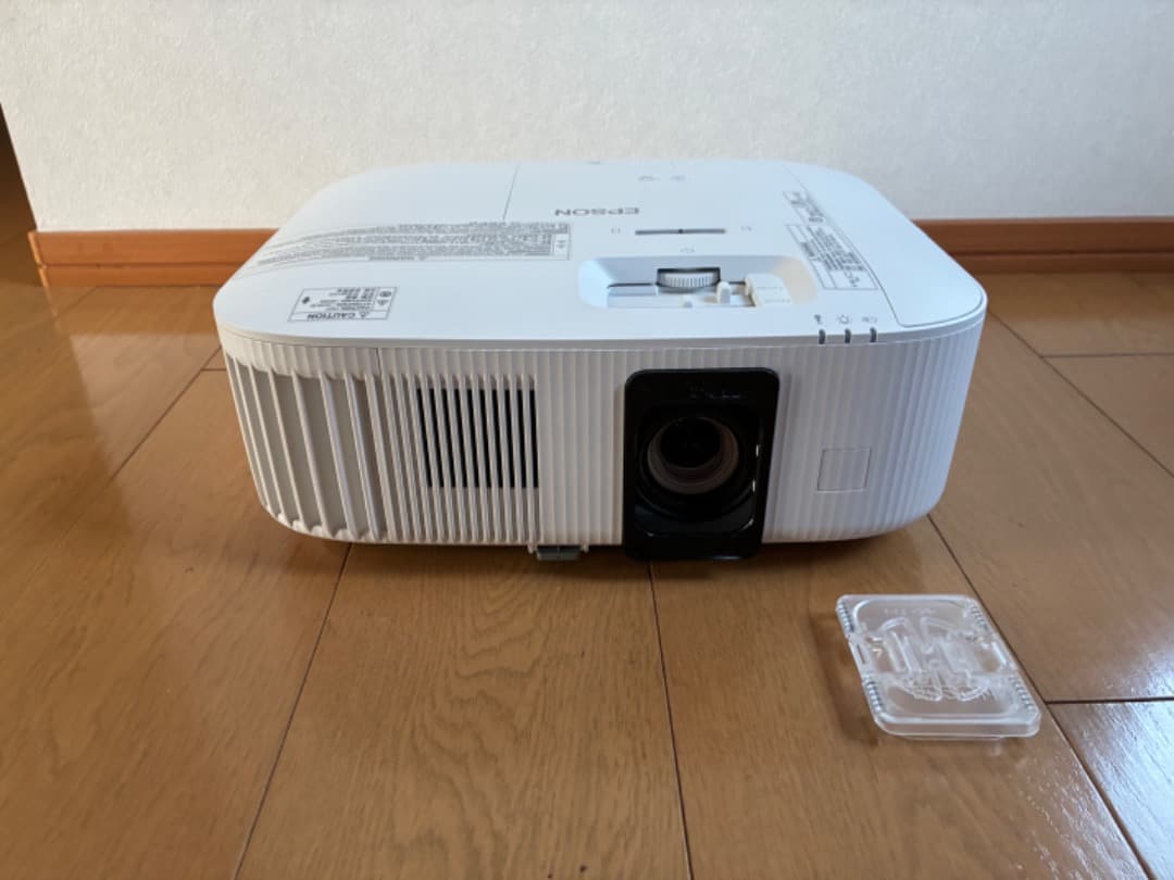 EPSON 　プロジェクター　EH-TW6250