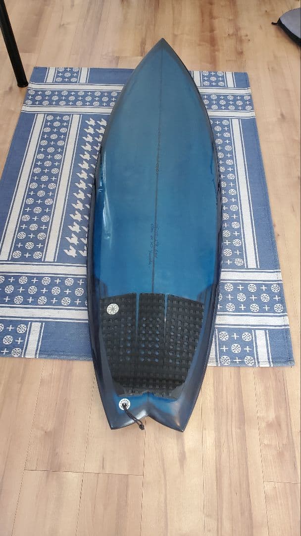 (手続き中)　サーフボード アルメリック　ロケットワイド　5.6 pu