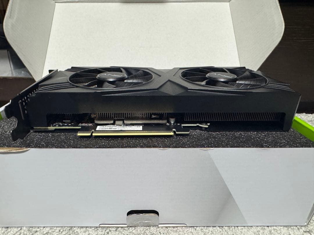 グラフィックボード・グラボ・ビデオカード PNY GeForce RTX 4070 SUPER 12GB GDDR6X