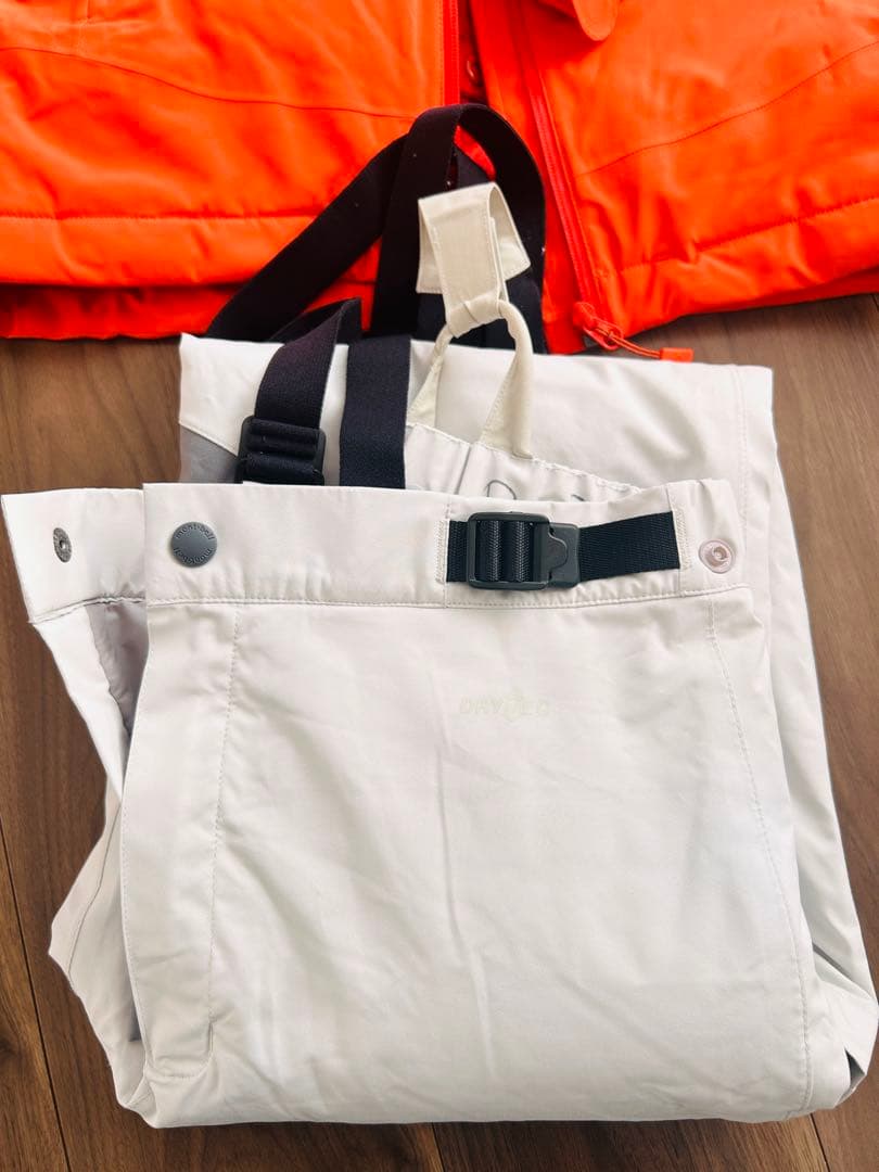 Montpellierスキーウェア上下　140(男女兼用)