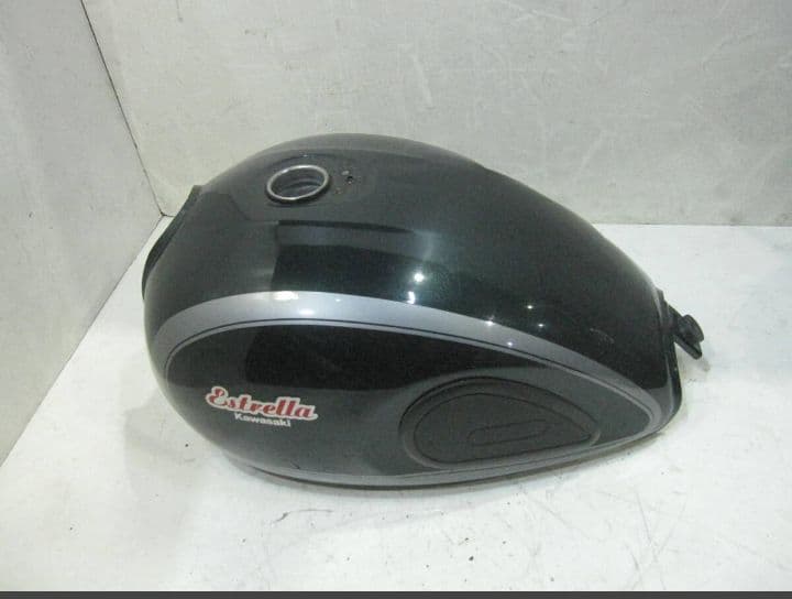 ☆カワサキエストレヤ純正ガソリンタンク送料無料！エストレア