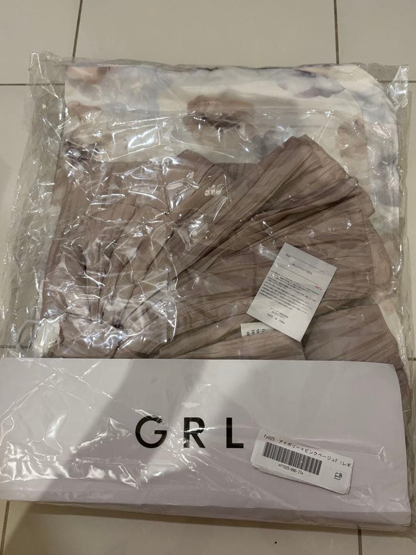 【本日中の発送可能】新品未開封 GRL 3点セット2Way花柄セパレート浴衣