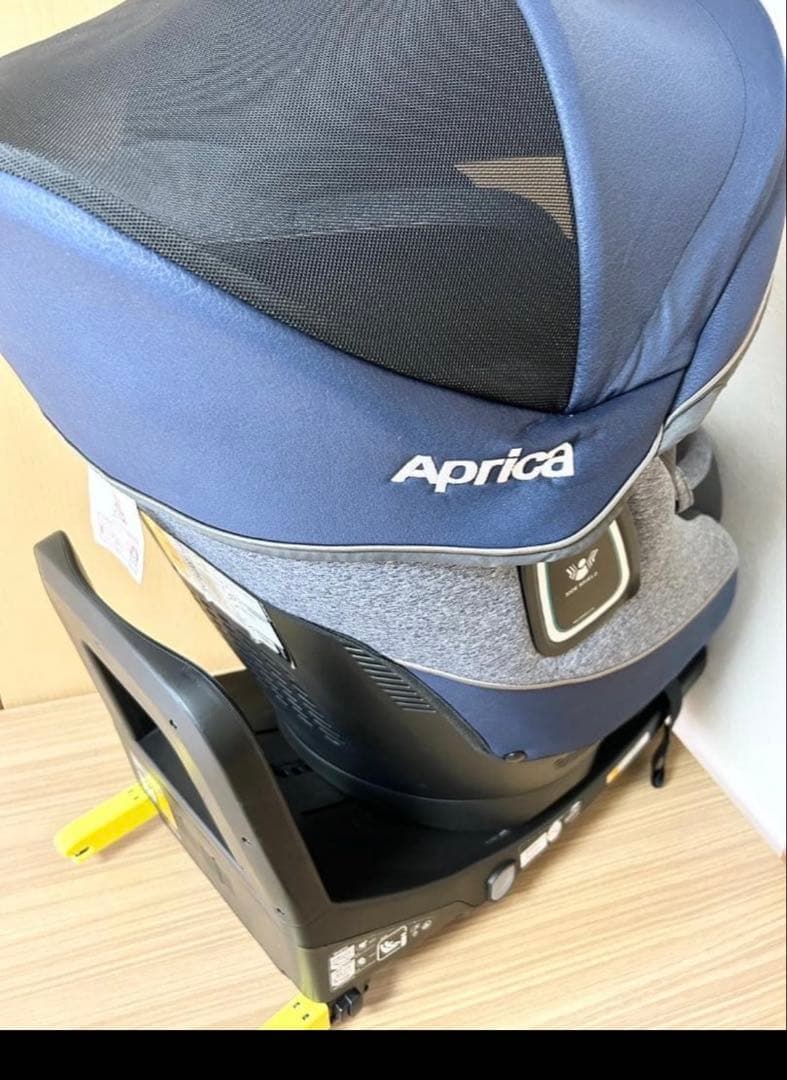 Aprica クルリラプラス３６０°セーフティ ISOFIX 最高クラス