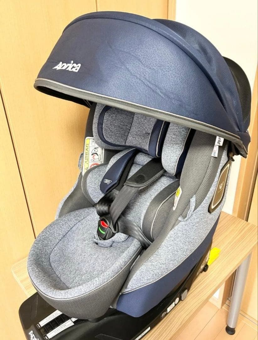 Aprica クルリラプラス３６０°セーフティ ISOFIX 最高クラス