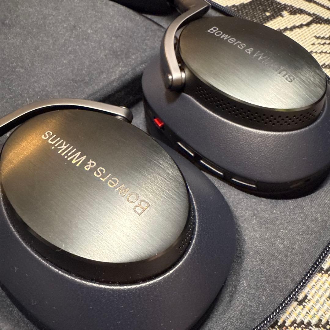 Bowers & Wilkins Px8 007 Edition 試聴のみ