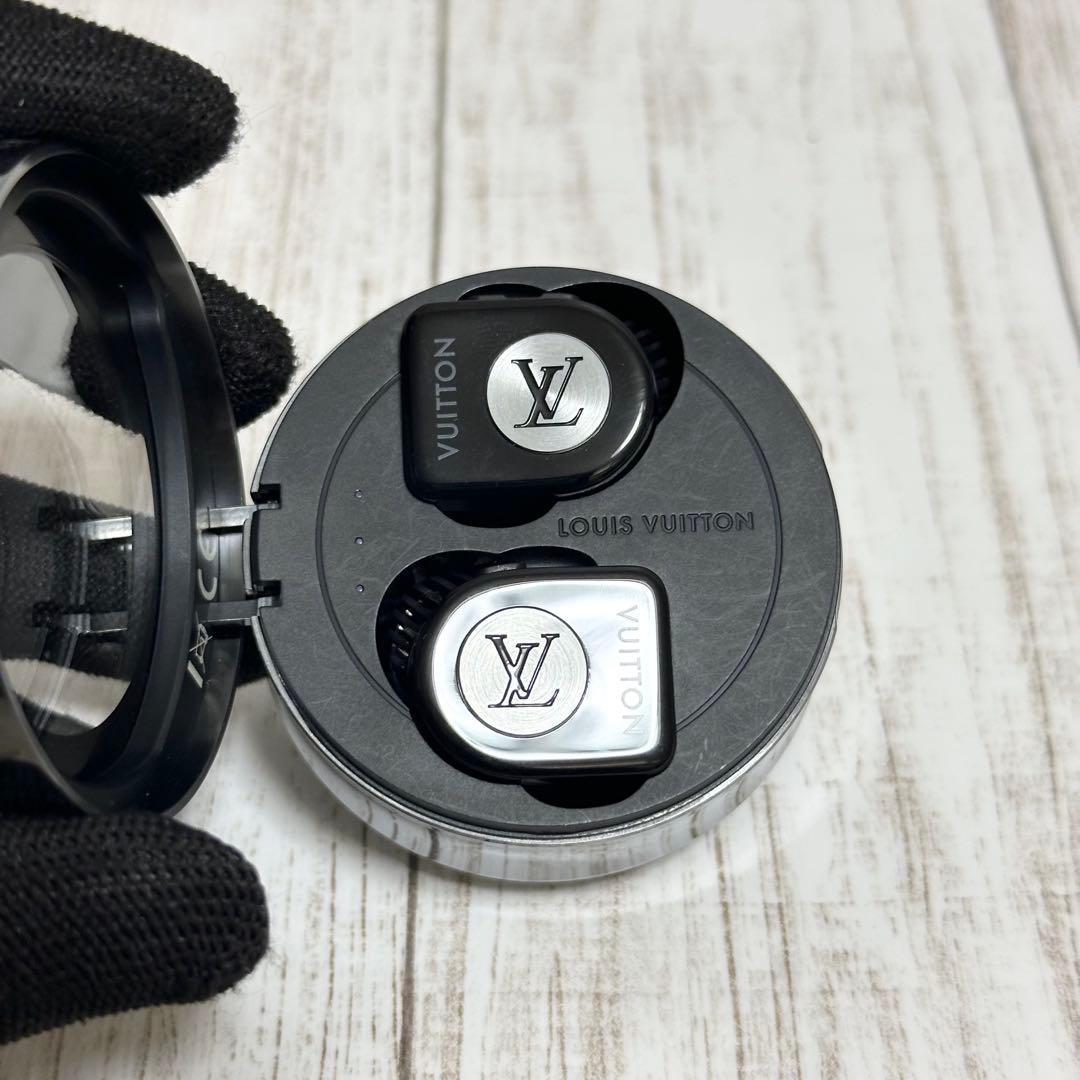 【極美品】 LOUIS VUITTON ルイヴィトン イヤホン QAB110