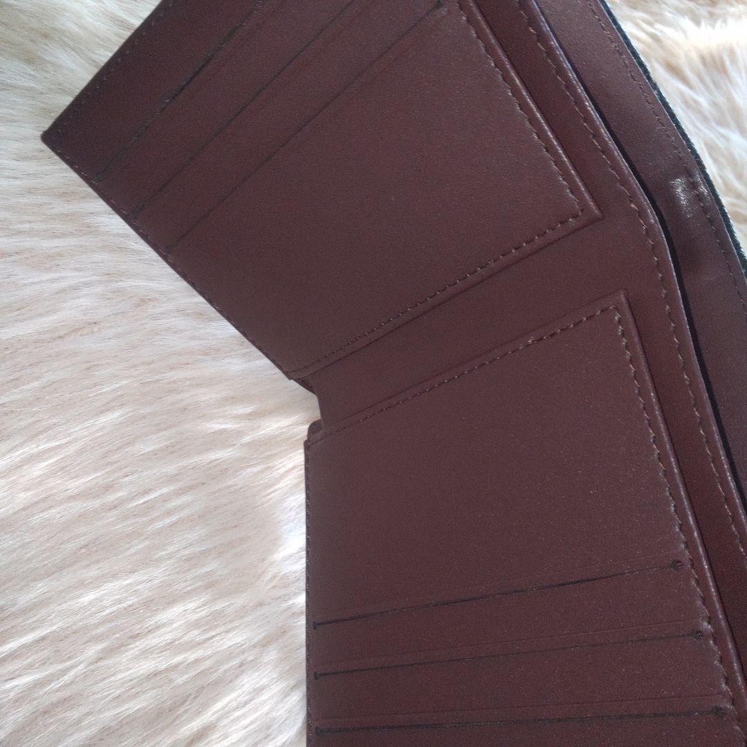 ＊未使用品＊ブラック キルティング/シルバー 折り財布 ケース