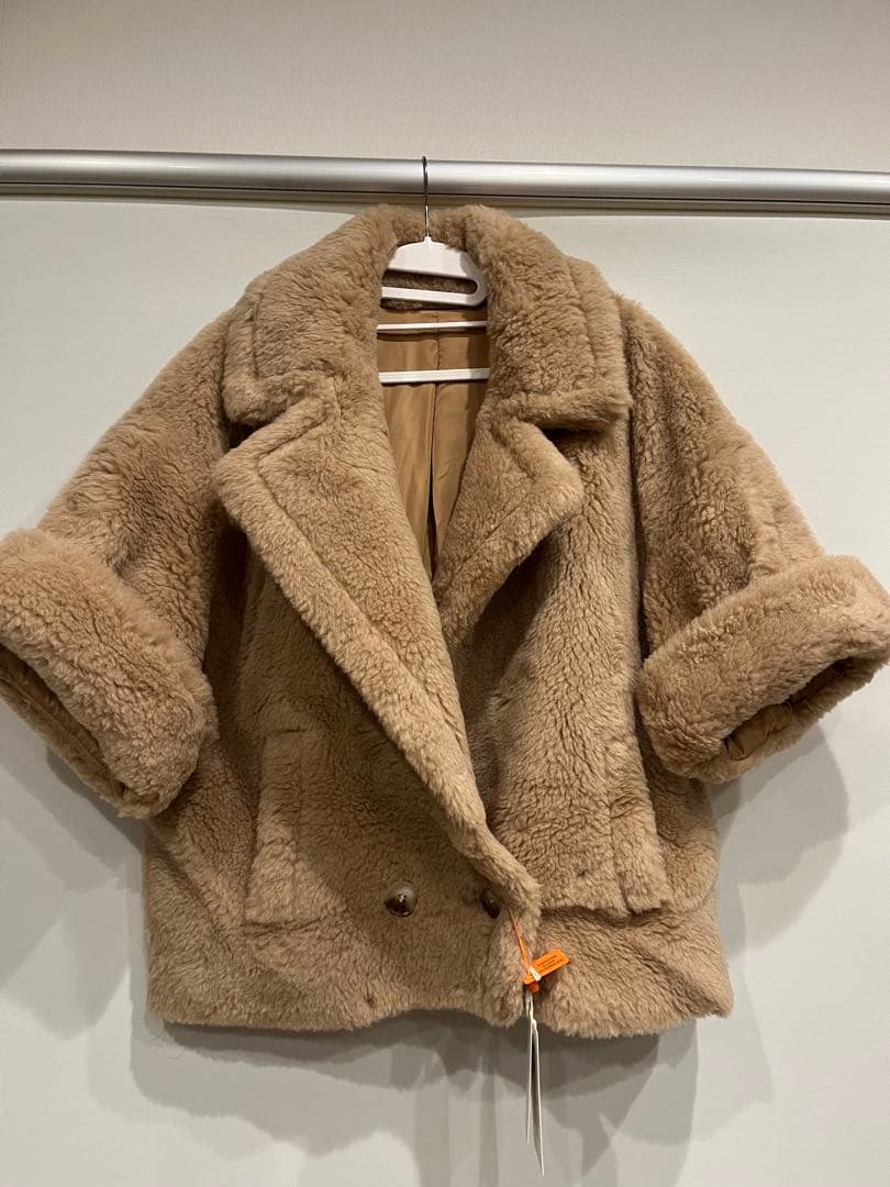 テディベア　コート　新品未使用　ベージュ　Sサイズ　MaxMaraお好きな方に