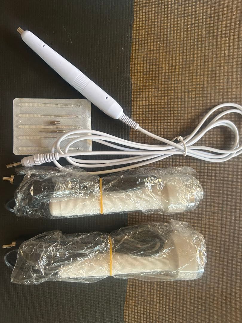 自宅用3in1低周波シミケア スポットケアT-638