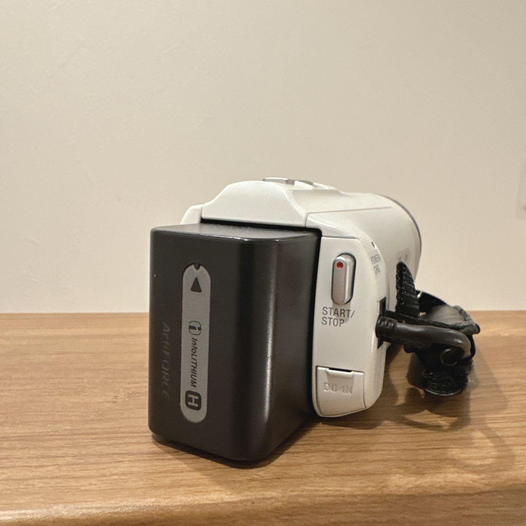 SONY ハンディカム デジタルビデオカメラ HDR-CX420 ホワイト