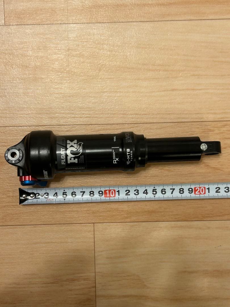 マ*ス様 FOX FLOAT DPS Levo SL comp carbon 2