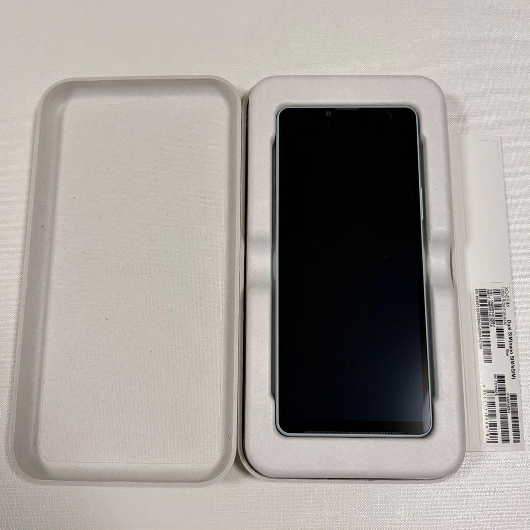 XPERIA 10 VI SIMフリー XQ-E54 未使用品 純正ケース付属