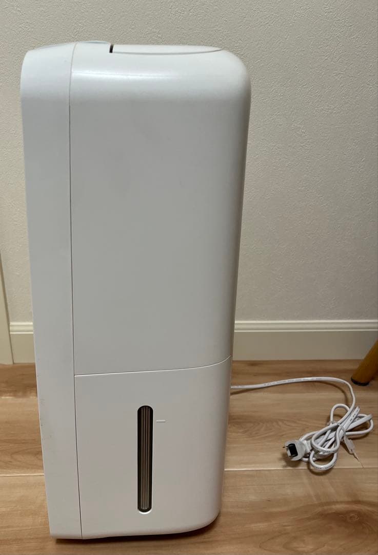 シャープ 除湿機 衣類乾燥 プラズマクラスター CV-J71W 2019年製