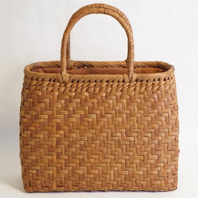 山葡萄 籠 かごバッグ 網代編・未使用品・やまぶどう籠・美品　趣のある逸品です