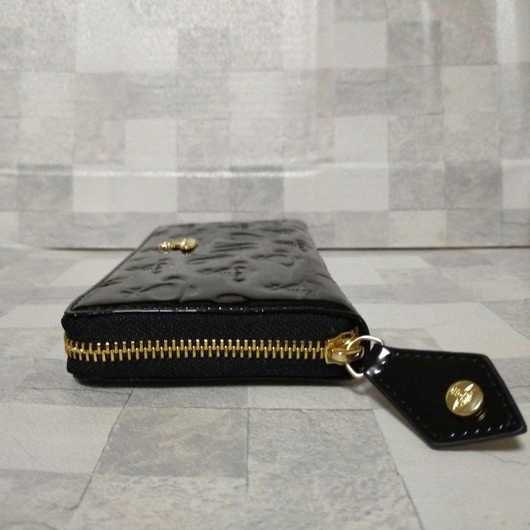 新品未使用 ヴィヴィアンウエストウッド ラウンドファスナー長財布