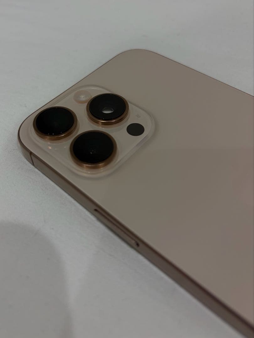 iPhone16promax 256GB 本体　apple care +付き