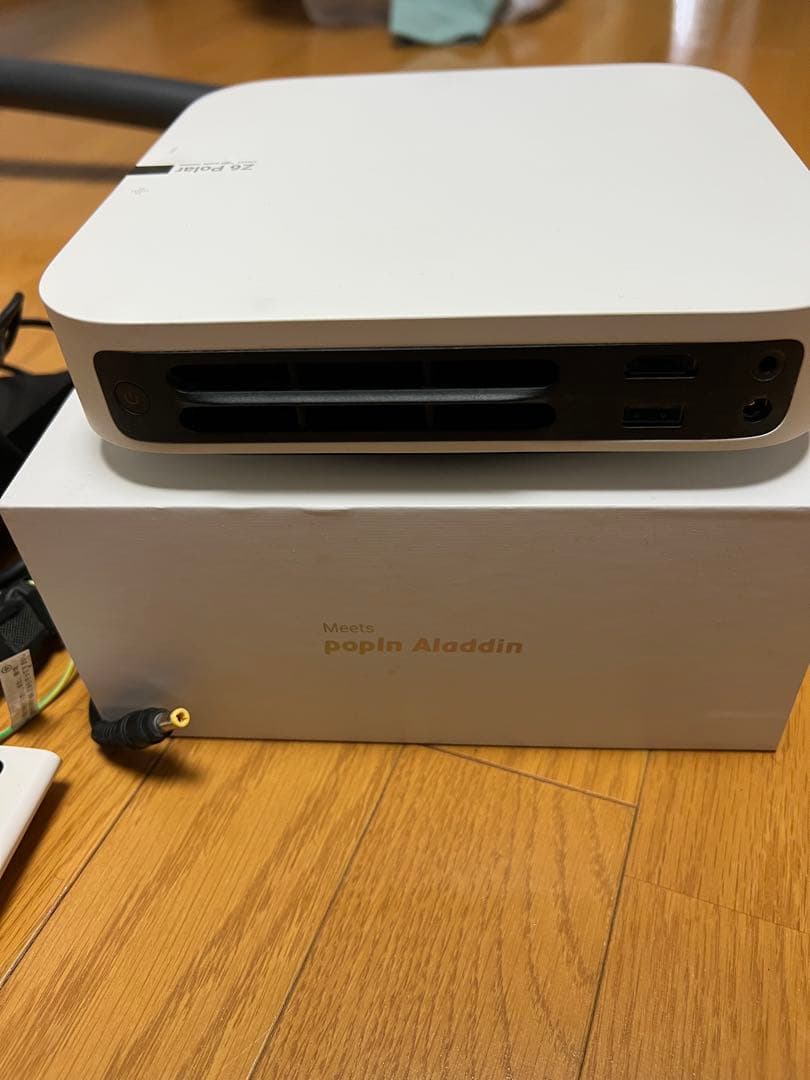 Z6 Polar Meets popIn Aladdinプロジェクター本体