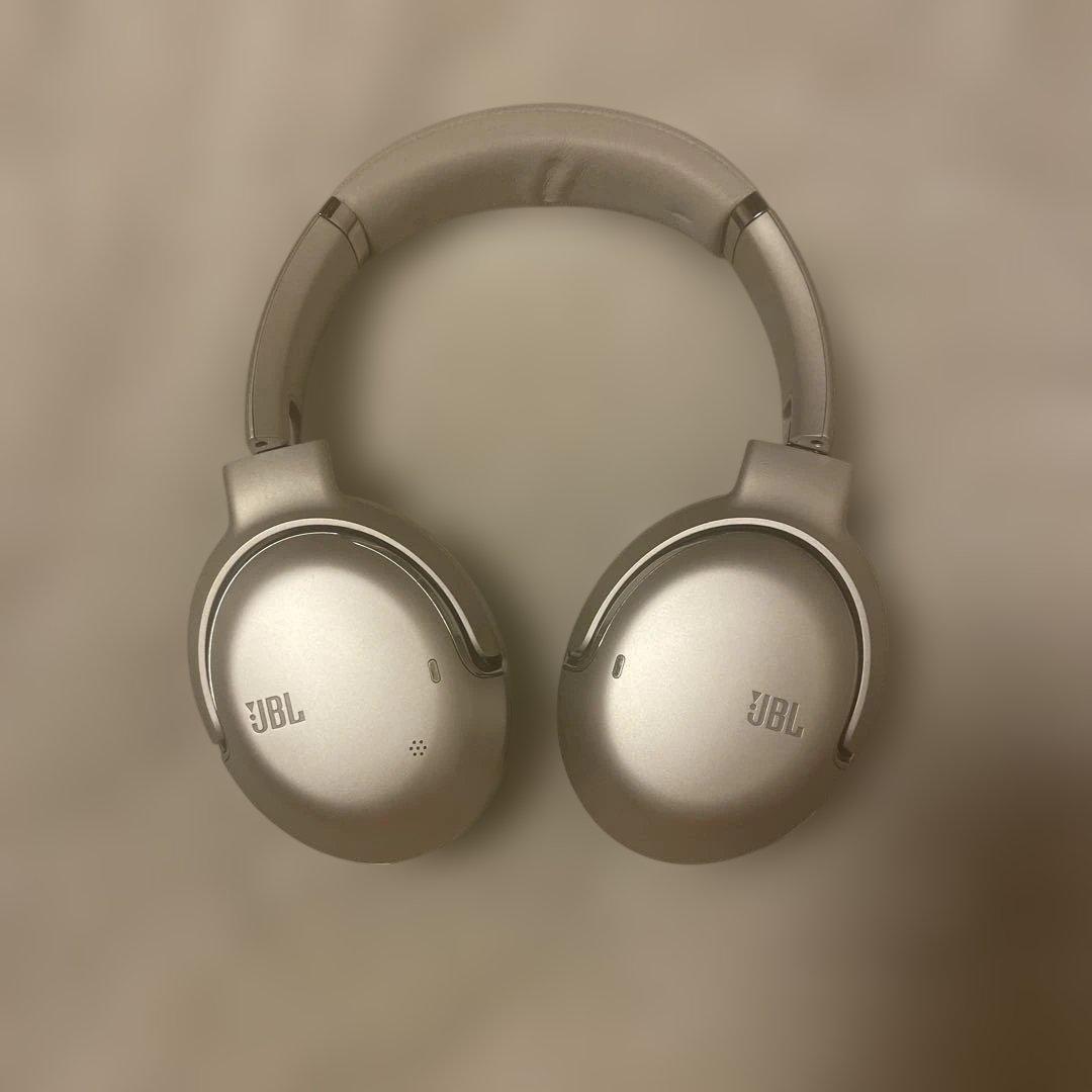 ヘッドホン JBL Tour One M2