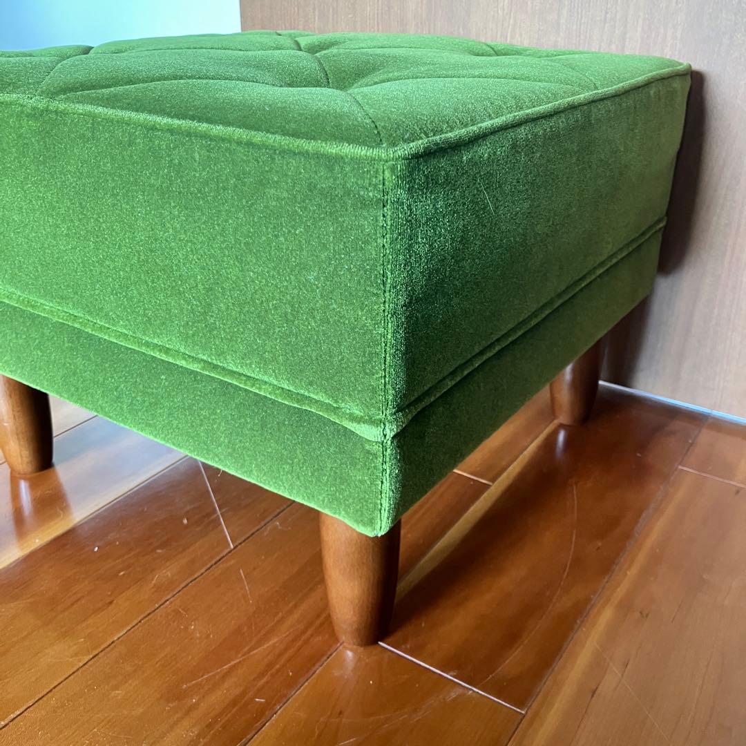カリモク60 モケットグリーン オットマン ウォールナット