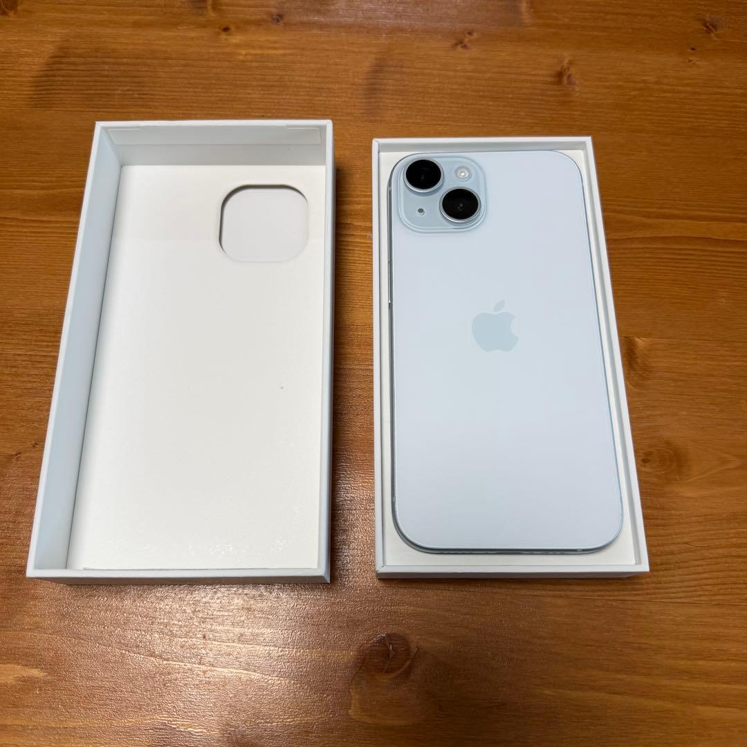 【美品】iPhone 15 256GB SIMフリー ブルー