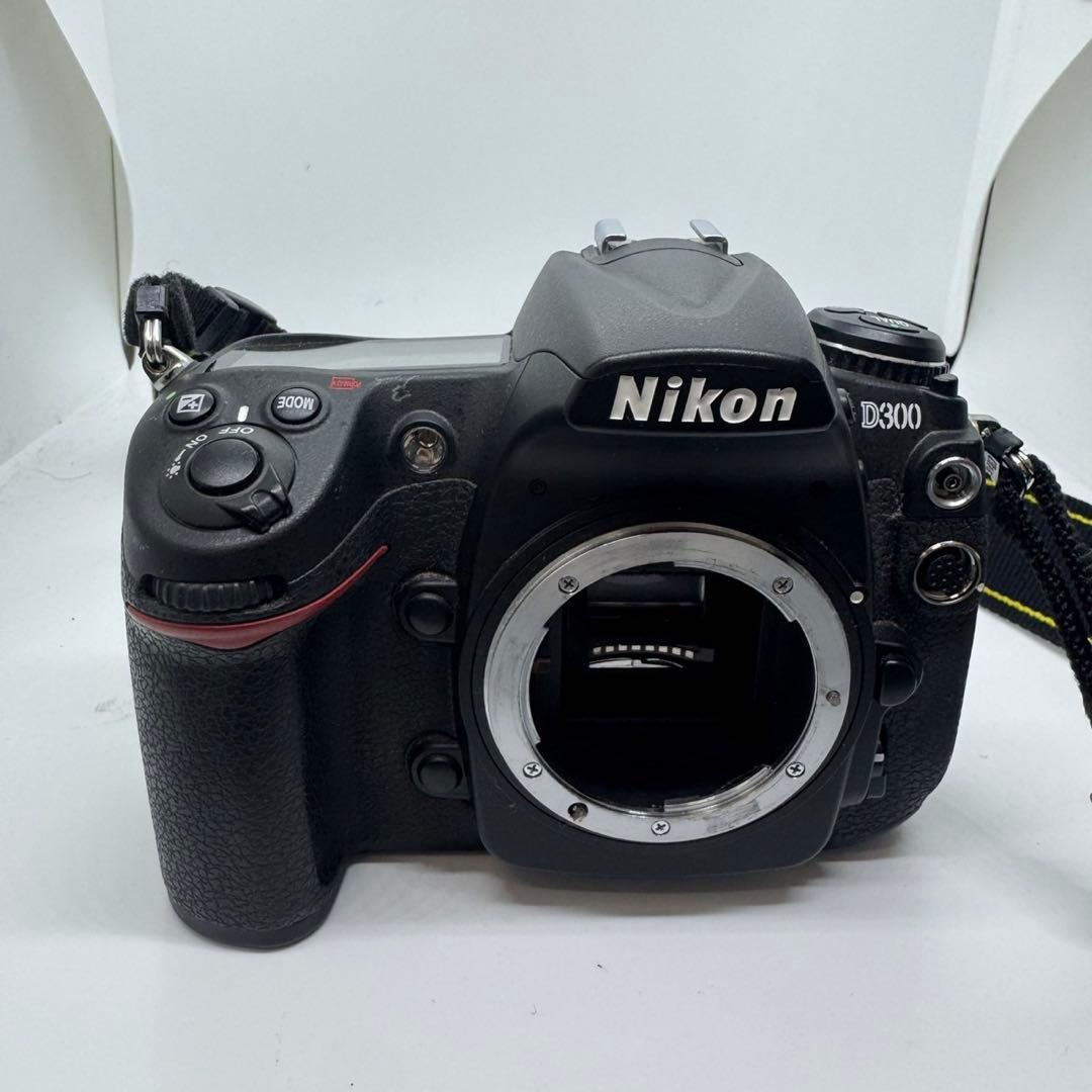 Nikon ニコン デジタルカメラ D3000 動作確認済み