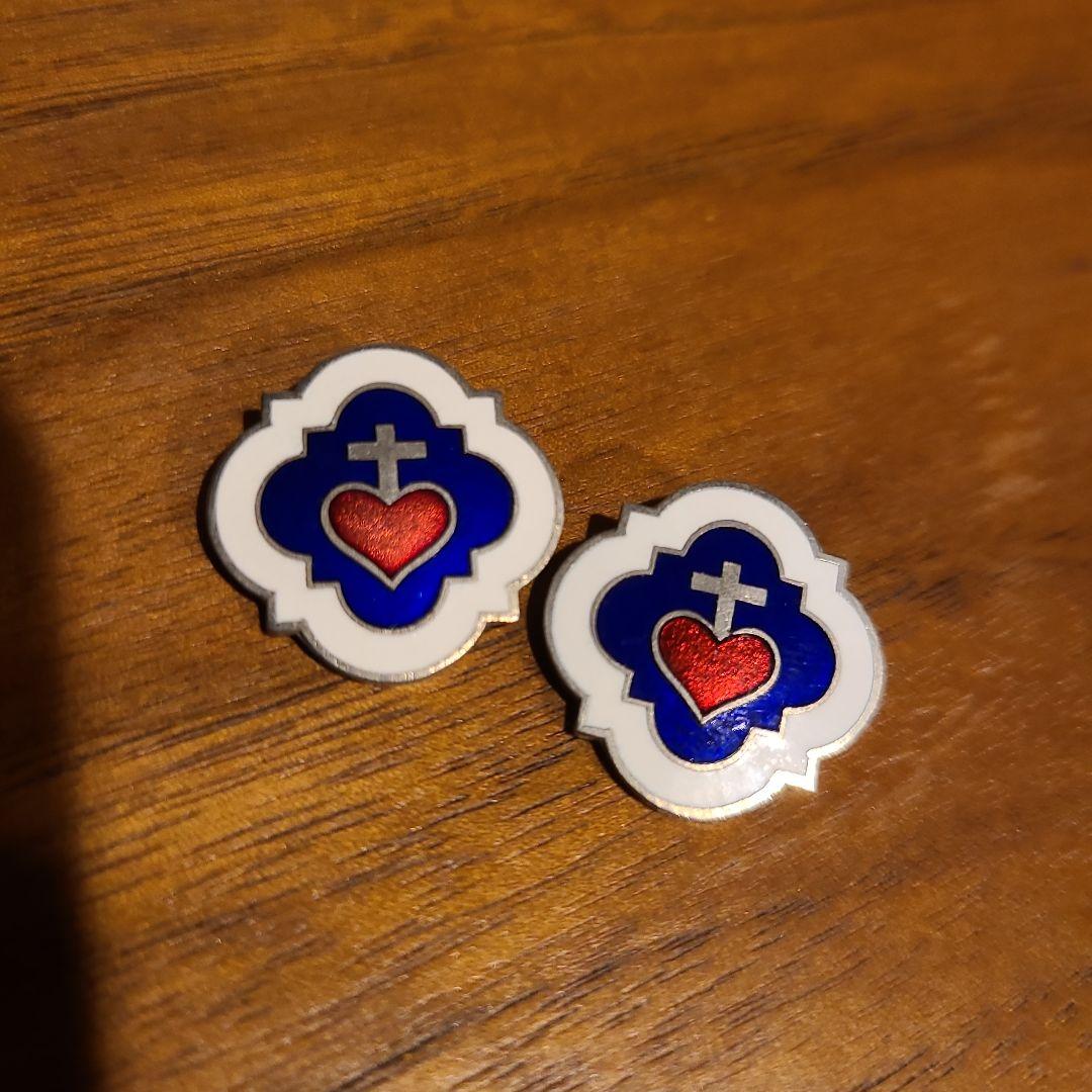 和歌山　信愛　校章　バッジ　2個セット